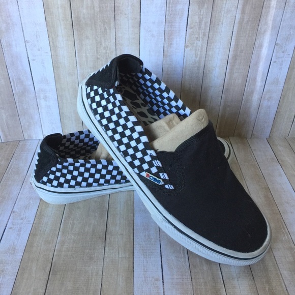 skechers checkered shoes